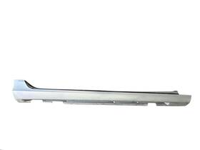 32270137 Volvo 31333005 11-18 S60 V60 Right Passenger Side Rocker Panel Molding Oem