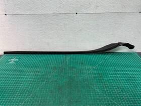 31335865 Volvo 11-18 S60 V60 Front Windshield Right Side Molding Trim Oem