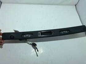 31385369 Volvo Oem 2010 2017 Xc60 Rear License Trunk Door Handle Molding Wich Camera