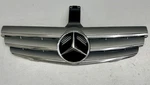 03-09 Mercedes W209 CLK500 CLK550 CLK350 Amg Radiator Hood Front Grill Oem. Fixed Price $159.00.