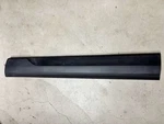 Oem 2023-2024 Honda Pilot Front Rh Lower Door Molding Garnish. Fixed Price $60.00.