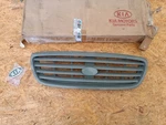 Front Centre Grille Bumper Cover 0K54A50710 0K53A50710 Kia Carnival 2001-. Fixed Price $160.00.