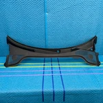 07 14 Audi Tt Roadster Convertible Front Center Wiper Cowl Cover Oem 8J1819401. Fixed Price $69.00.