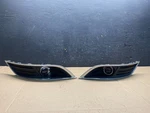 2013 To 2016 Lincoln Mkt Left+right Set Front Fog Light Bezel Oem R3019 Dg. Fixed Price $46.79.