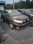 Left Front Door Moulding Oem 2014 Toyota Highlandr 750720E081D0. Fixed Price $129.00.