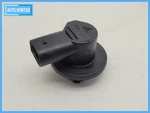 Original Mini One R50/R53 Lamp Socket Rear Light Center (1477678). Fixed Price $18.55.
