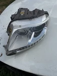 Maserati M139 Quattroporte Left Headlight Assembly Oem Used 2008-2012. Fixed Price $500.00.
