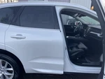 2018-2024 Volvo XC60 Right Rocker W/post White PC:707 At Awd 25K Momentum 61345. Fixed Price $420.00.