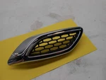 Maserati Levante Right Side Front Fender Grille Oem 670040331 FA0204. Fixed Price $45.00.