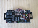 06-07 2006-2007 Hummer H3 Engine Junction Fuse Box Relay Control Module 15791564. Fixed Price $189.99.