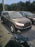 Right Front Door Moulding Oem 2016 Toyota Highlandr. Fixed Price $125.00.